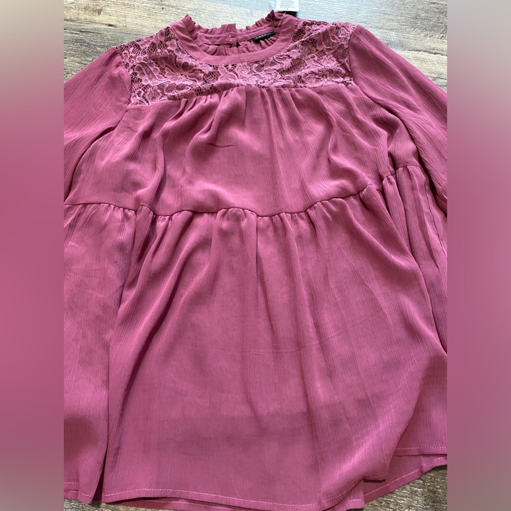 Torrid Women’s Chiffon over Lace Rose Pink top SZ 0/12/L - Picture 11 of 16